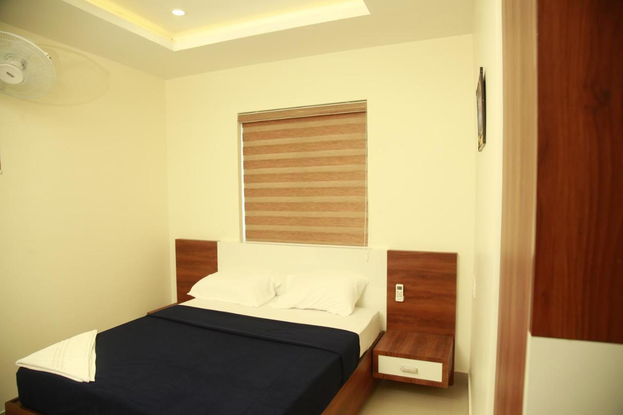 Dreams Residency Manjeri Экстерьер фото